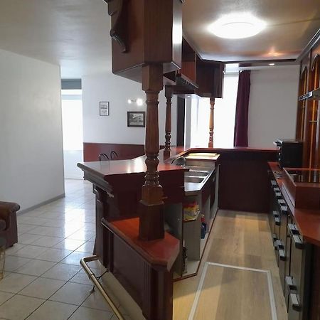 Appartement Au Bord Du Canal Montbard Εξωτερικό φωτογραφία