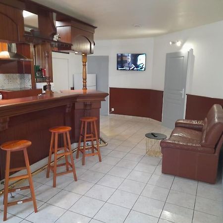 Appartement Au Bord Du Canal Montbard Εξωτερικό φωτογραφία